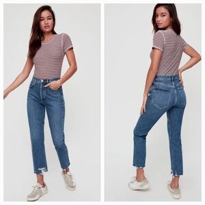 Women's Agolde Riley High Rise Distressed Straight Crop in Veto Size 26
